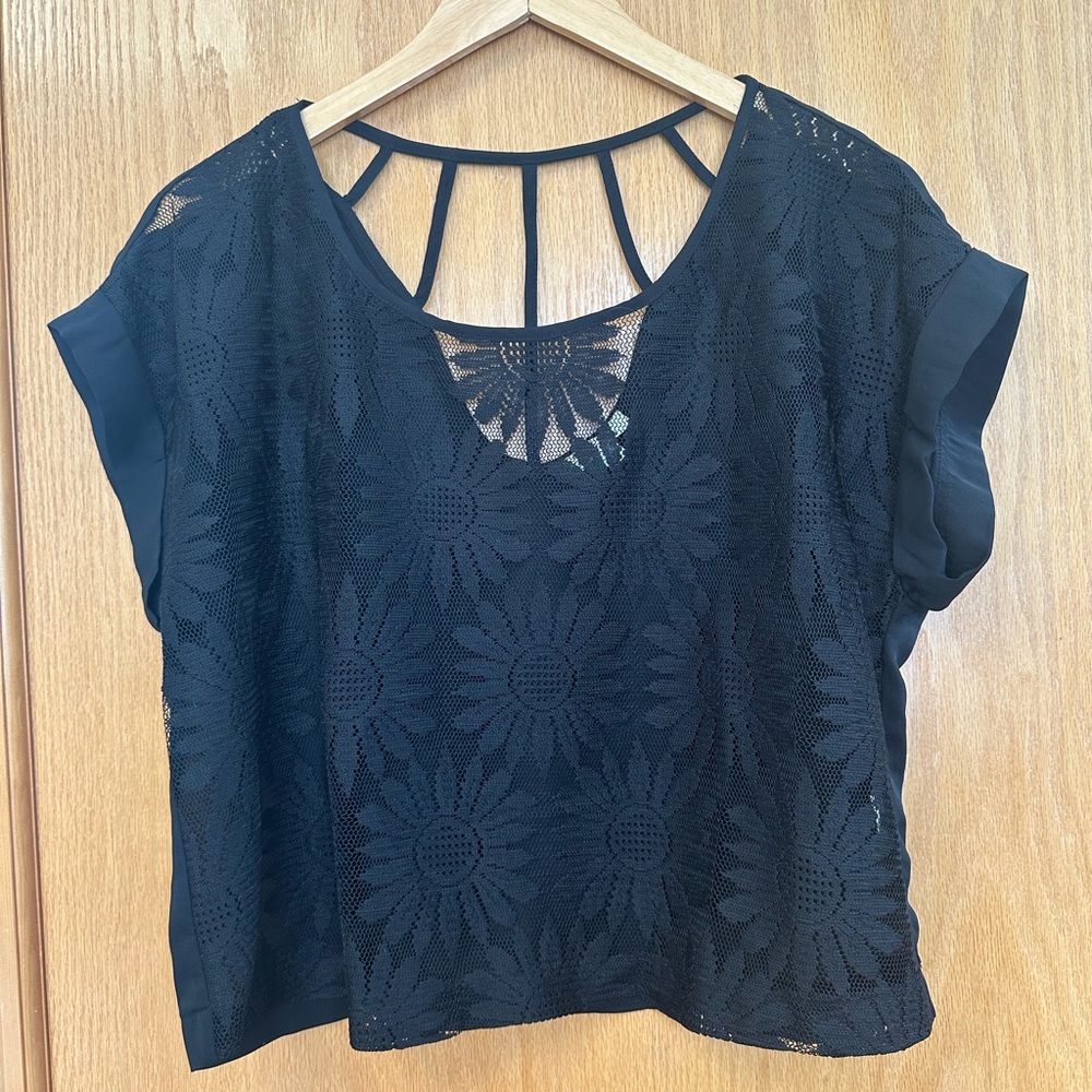 Black floral lace top Size large